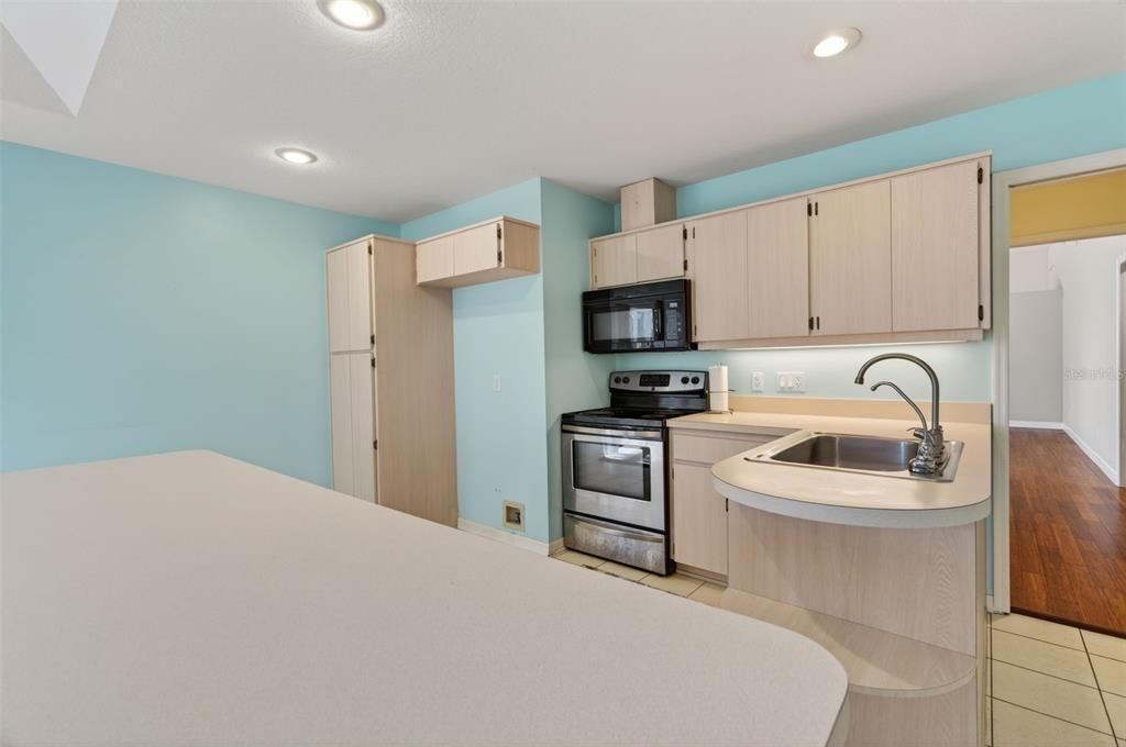 Interior, Kitchen, Recessed Lighting