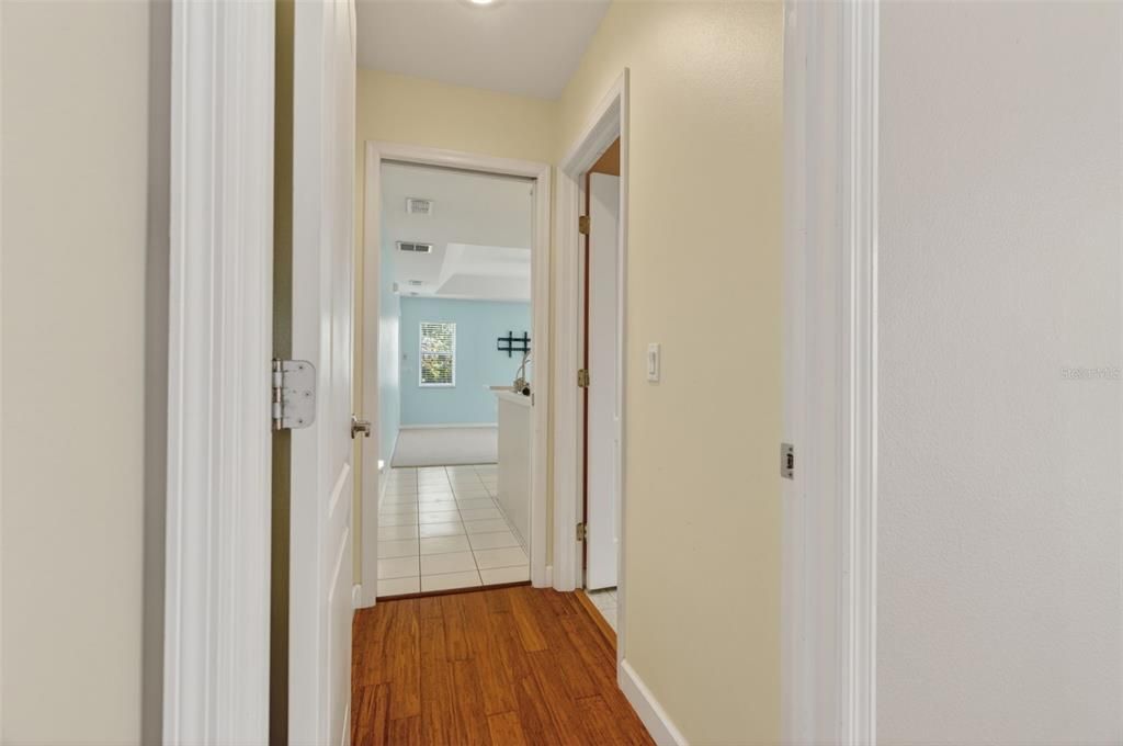 Bathroom, Interior, Recessed Lighting, Wood Texture Flooring