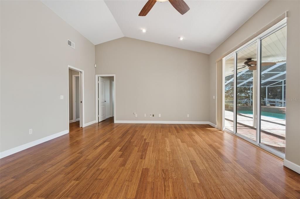 Empty room, Interior, Recessed Lighting, Wood Texture Flooring