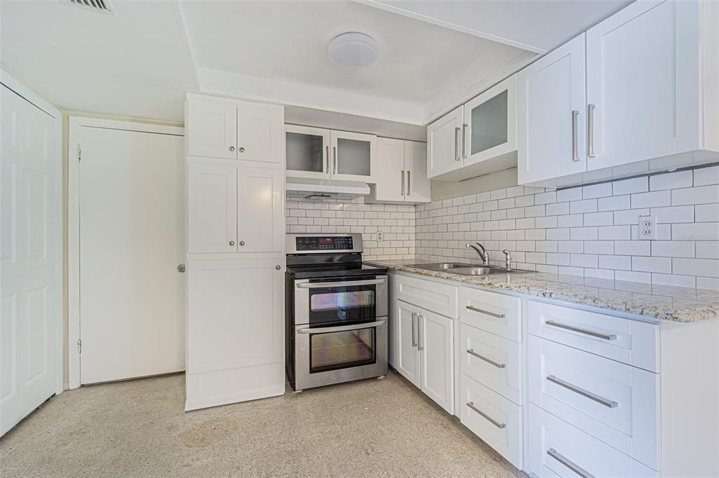 Interior, Kitchen, Stainless Steel Appliances