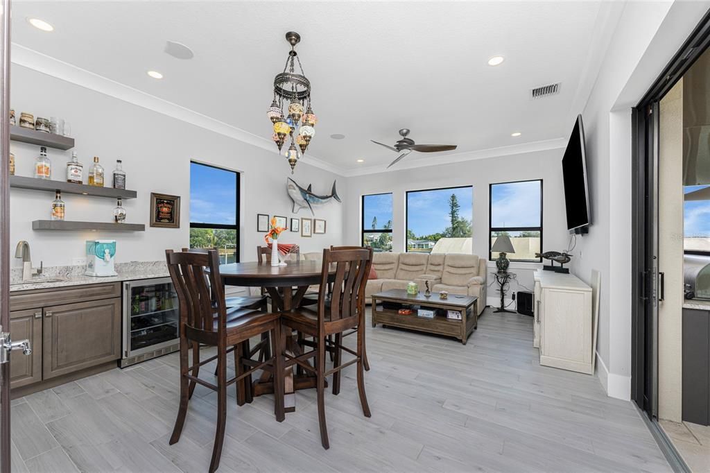 Dining room, Interior, Living room, Pendant Lights, Recessed Lighting, Wood Texture Flooring