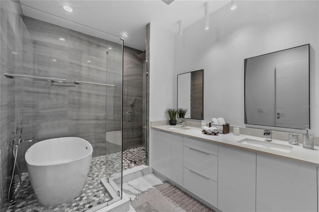 Bathroom, Dual Sink Vanities, Free Standing Baths, Glass Shower, Interior, Recessed Lighting