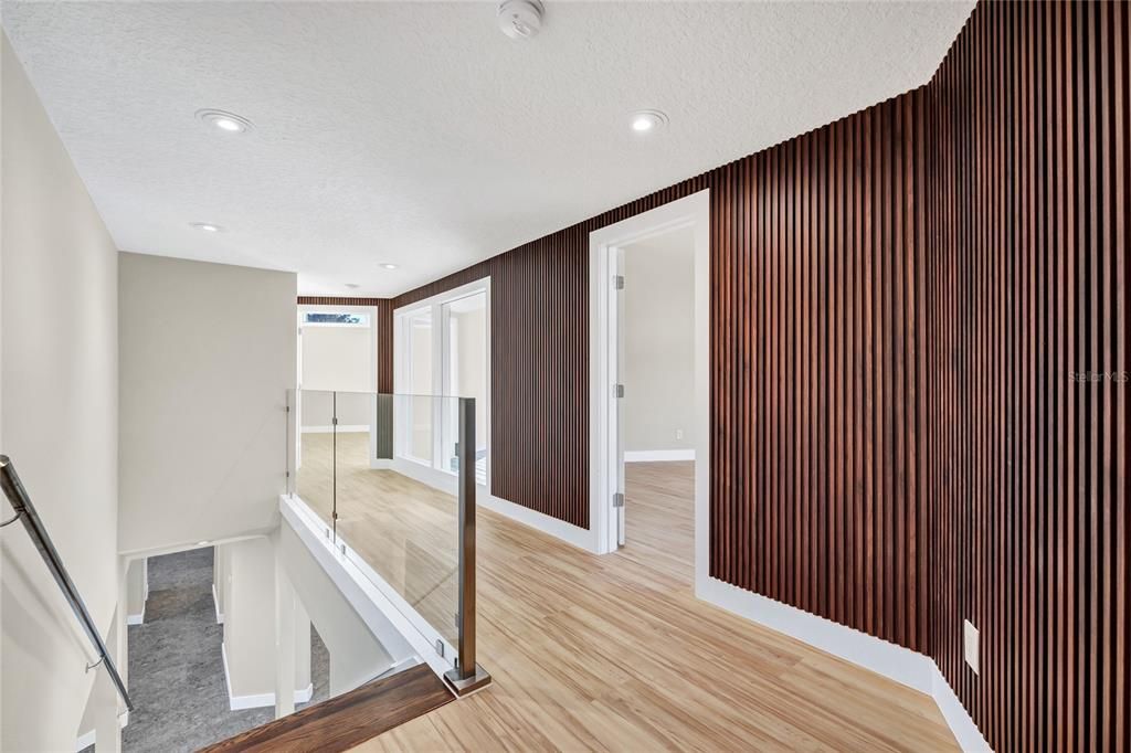 Empty room, Interior, Recessed Lighting, Wood Texture Flooring