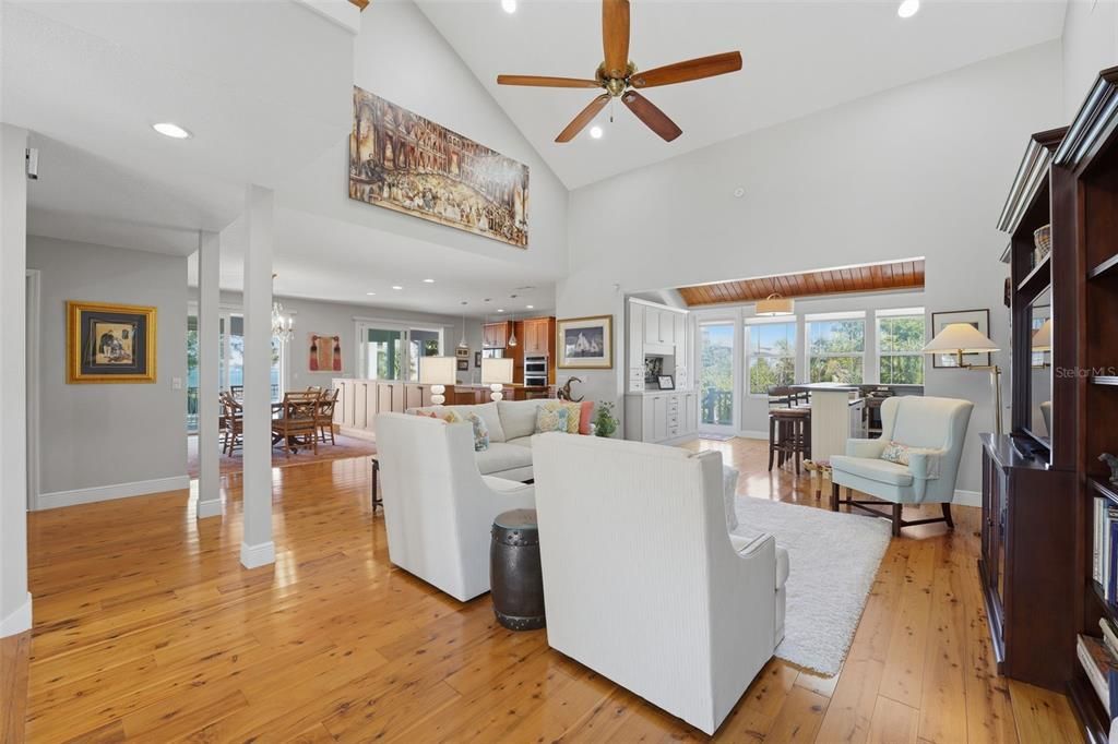 Dining room, Interior, Living room, Recessed Lighting, Wood Texture Flooring