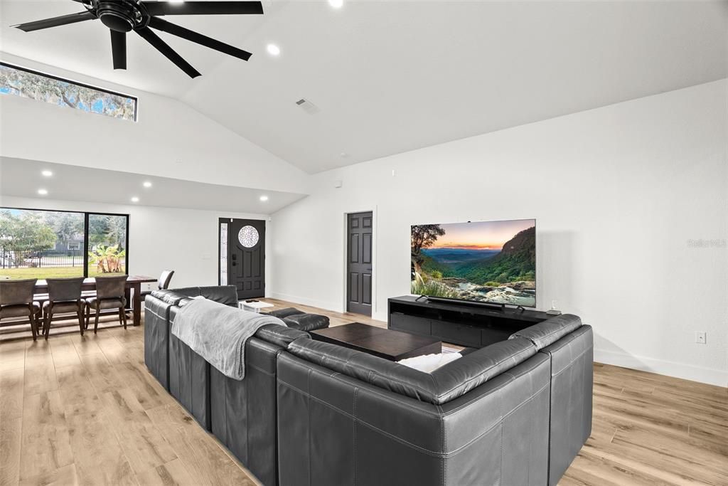 Dining room, Interior, Living room, Recessed Lighting, Wood Texture Flooring