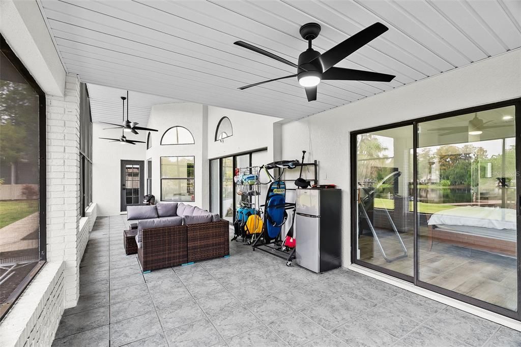 Fitness Equipment, Interior, Living room, Stone Walls