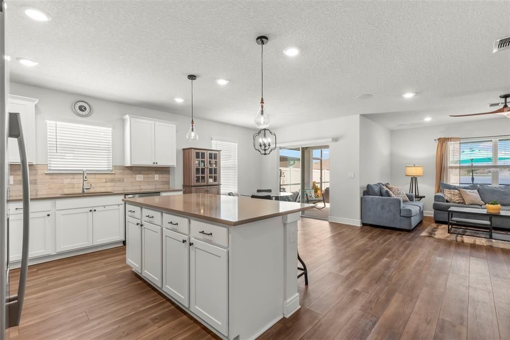 Interior, Kitchen, Living room, Pendant Lights, Recessed Lighting, Wood Texture Flooring