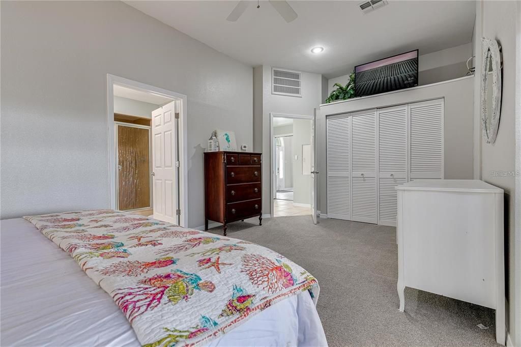 Bedroom, Interior, Recessed Lighting