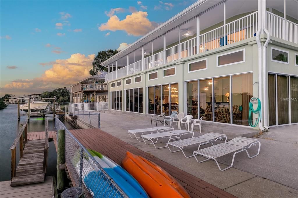 Exterior, Pool, Water