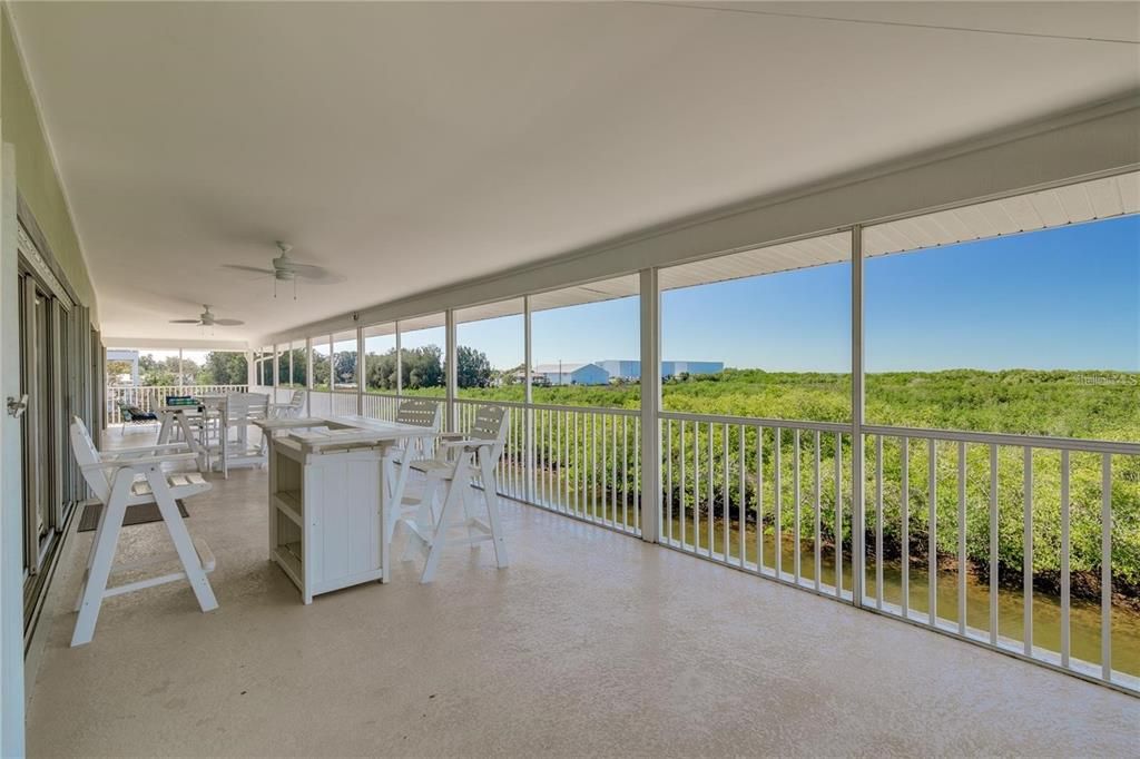 Dining room, Interior, Sun Room, Water