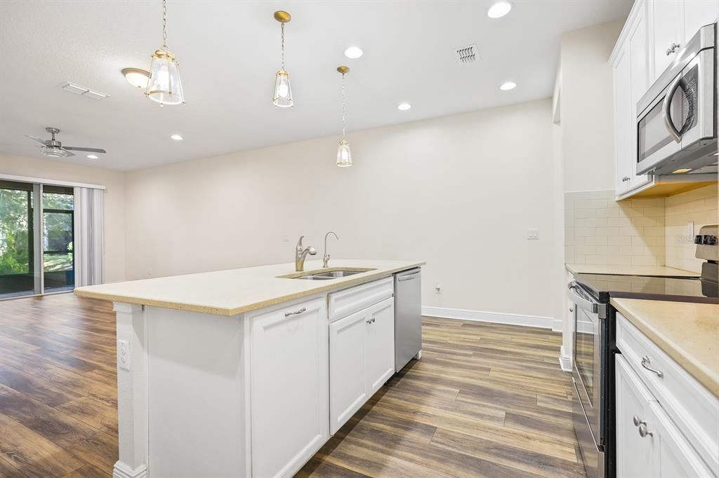 Interior, Kitchen, Pendant Lights, Recessed Lighting, Wood Texture Flooring