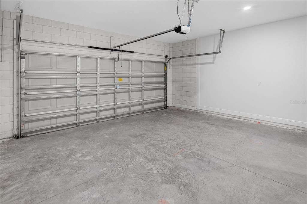 Garage, Interior, Recessed Lighting