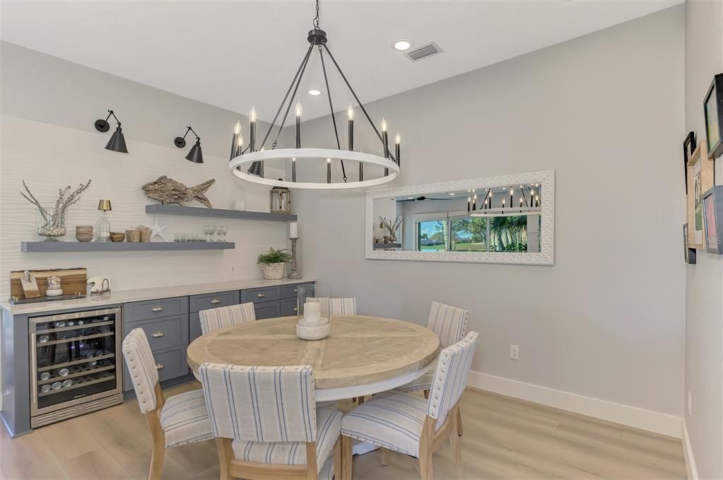 Chandelier, Dining room, Interior, Pendant Lights, Recessed Lighting, Wood Texture Flooring