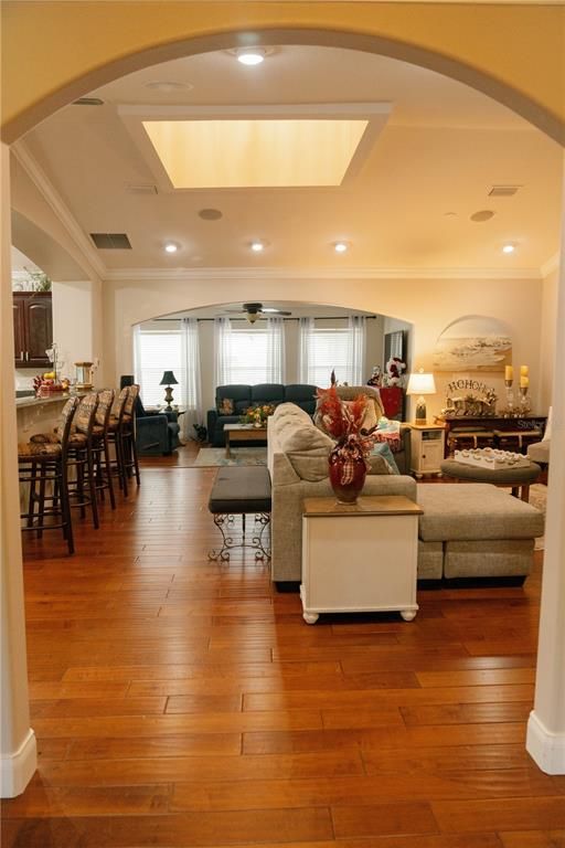 Interior, Living room, Recessed Lighting, Wood Texture Flooring