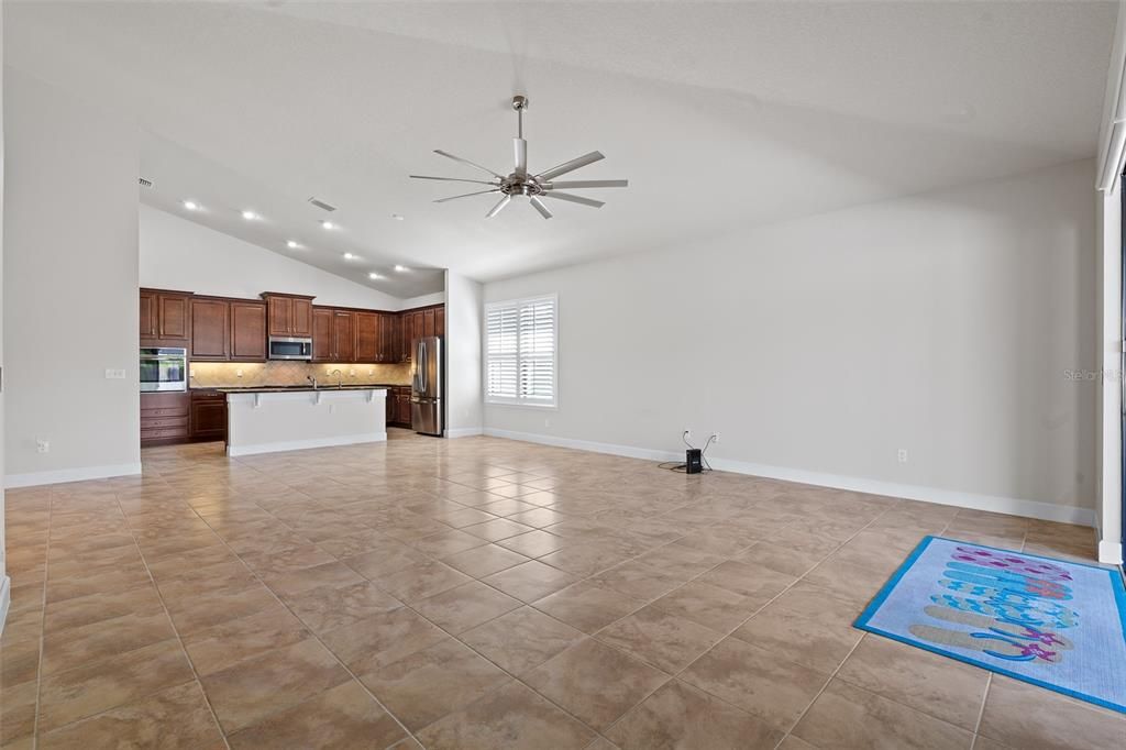 Empty room, Interior, Kitchen, Recessed Lighting