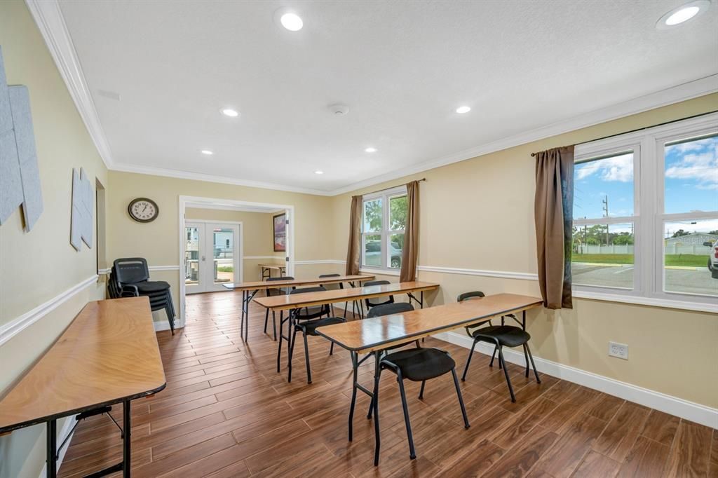 Dining room, Interior, Recessed Lighting, Wood Texture Flooring