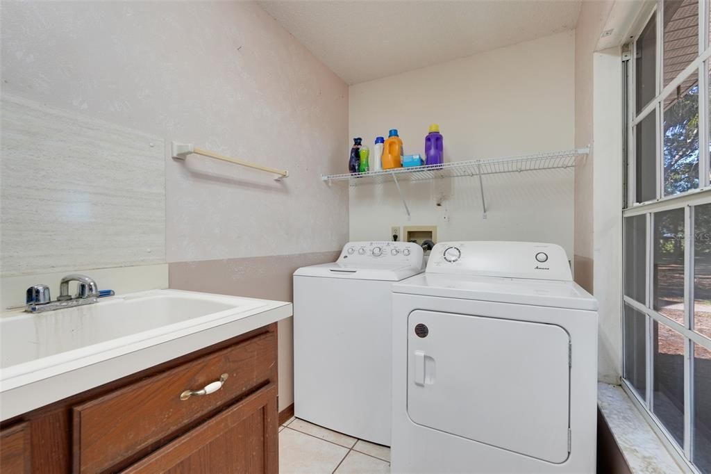Interior, Utility Closets, Washer