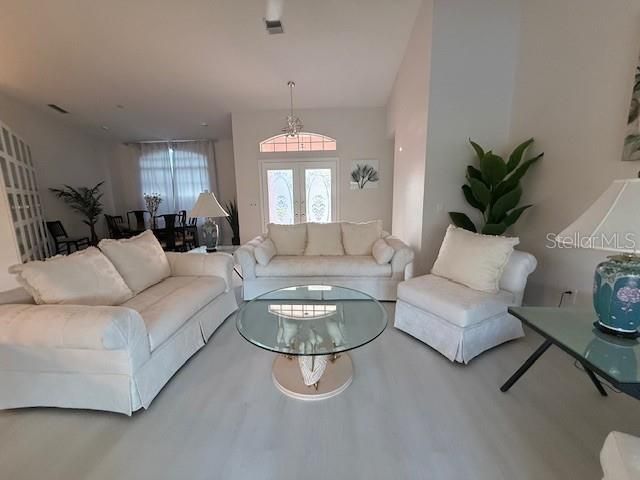 Dining room, Interior, Living room, Pendant Lights
