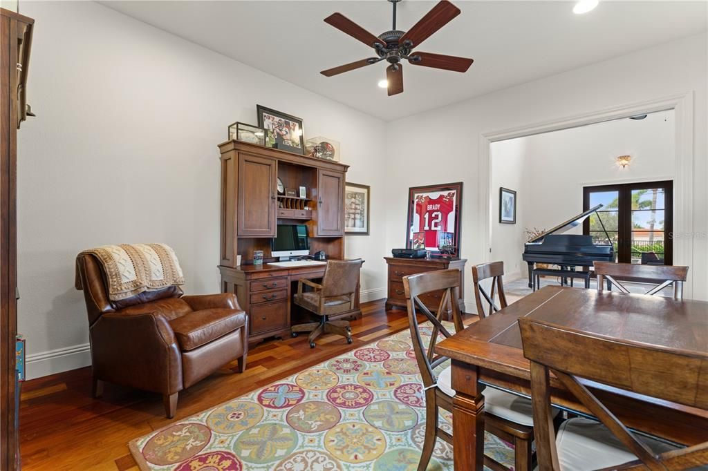Home Office, Interior, Piano, Recessed Lighting, Wood Texture Flooring