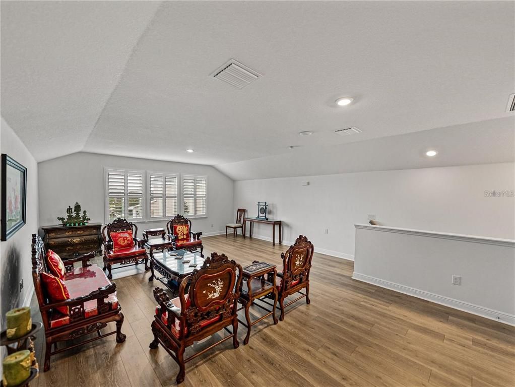 Dining room, Interior, Living room, Recessed Lighting, Wood Texture Flooring