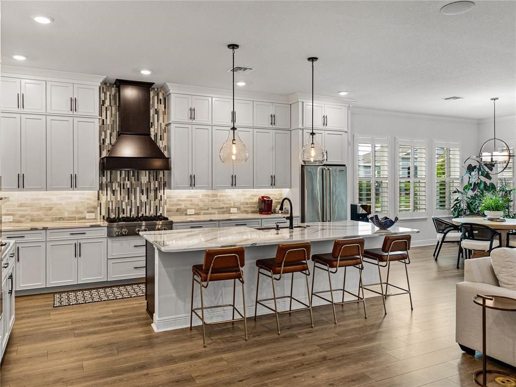 Dining room, Interior, Kitchen, Pendant Lights, Recessed Lighting, Wood Texture Flooring