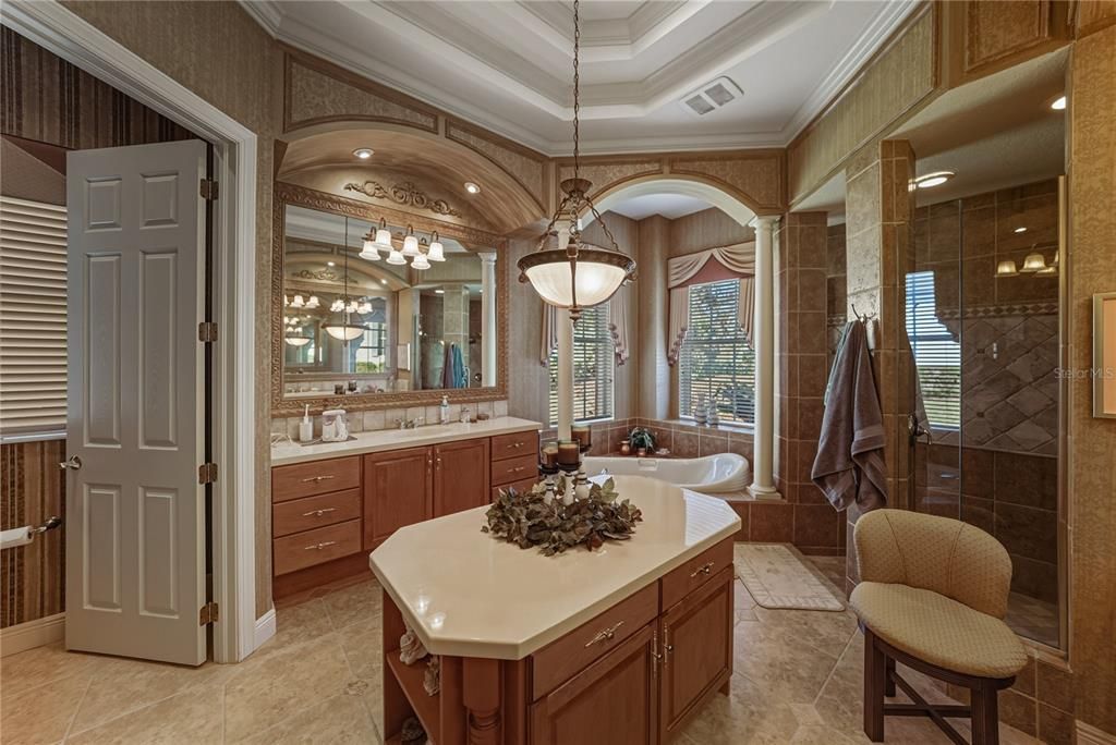 Bathroom, Glass Shower, Interior, Pendant Lights, Recessed Lighting