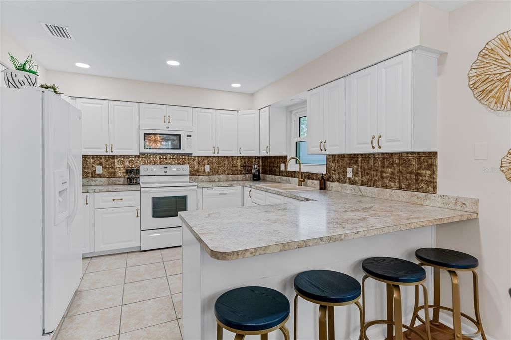 Interior, Kitchen, Recessed Lighting