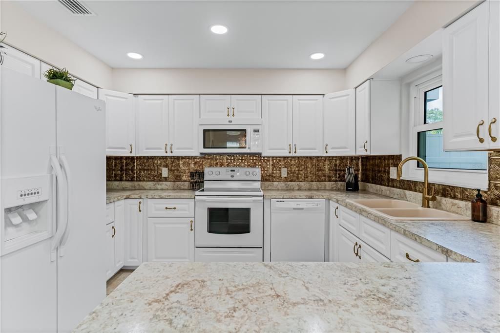 Interior, Kitchen, Recessed Lighting