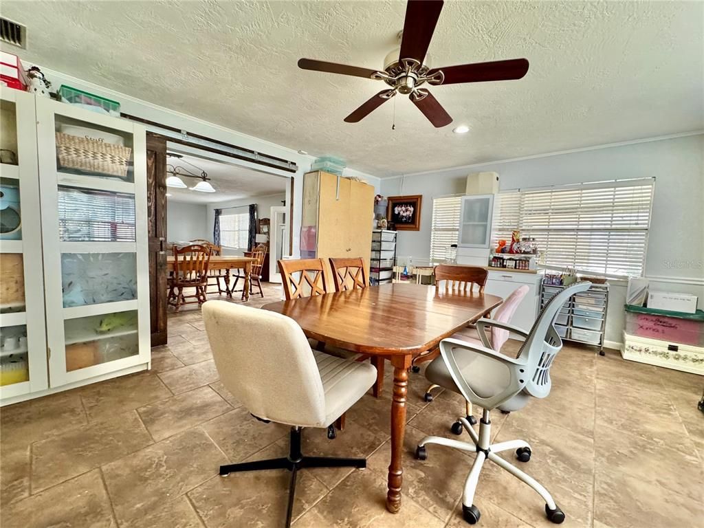 Dining room, Interior, Recessed Lighting