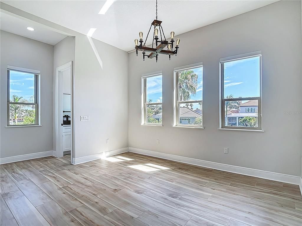 Chandelier, Empty room, Interior, Pendant Lights, Recessed Lighting, Wood Texture Flooring