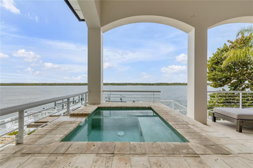 Exterior, Pool, Water