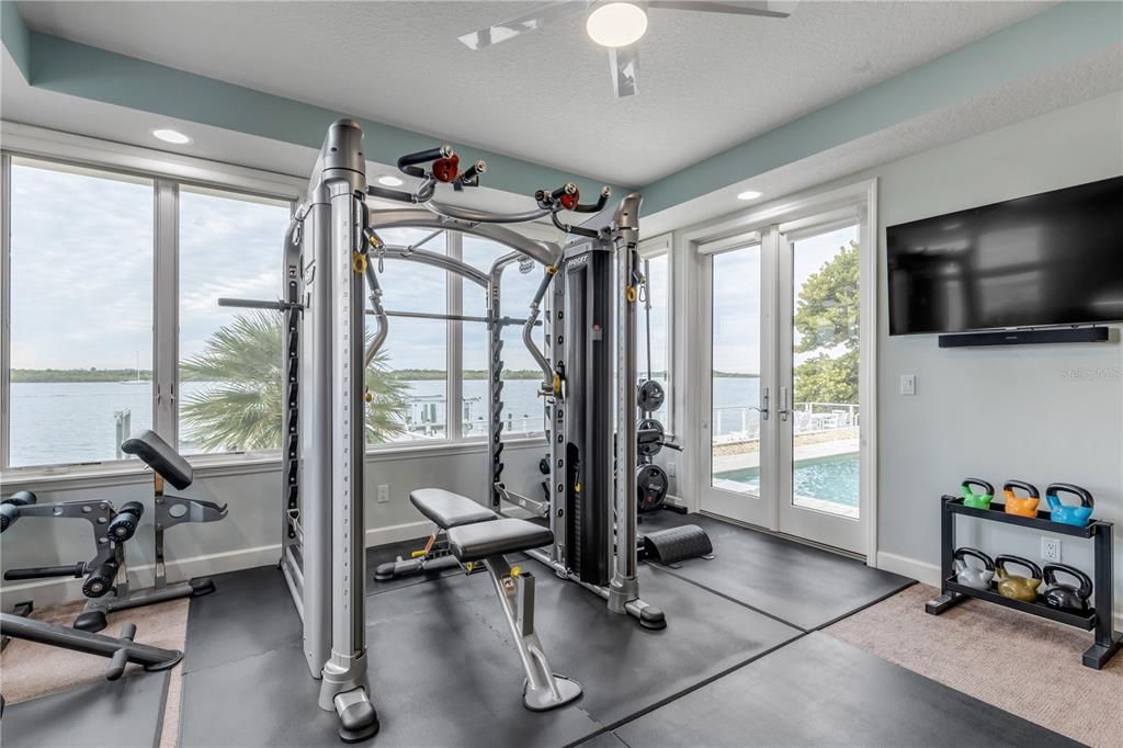 Fitness Equipment, Interior, Recessed Lighting, Water