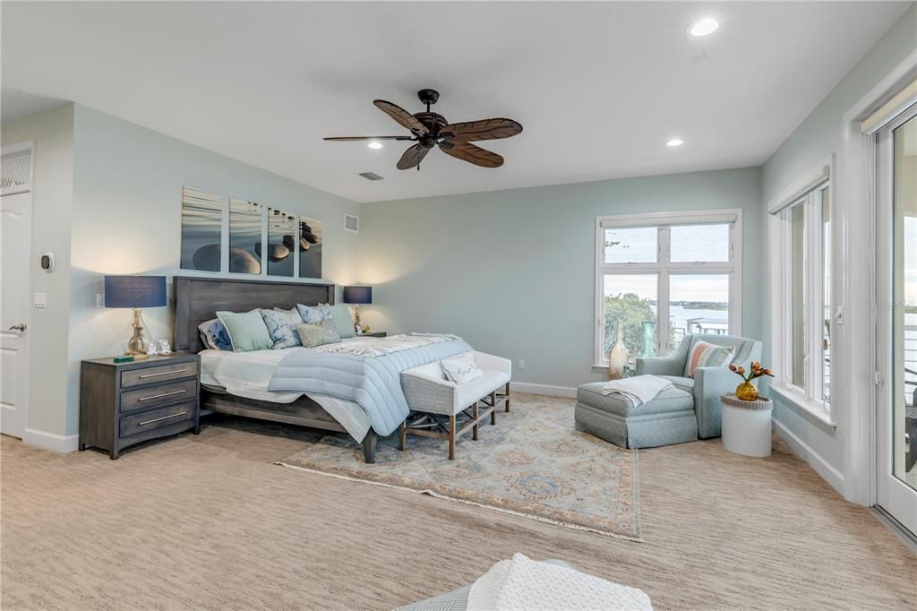 Bedroom, Interior, Recessed Lighting