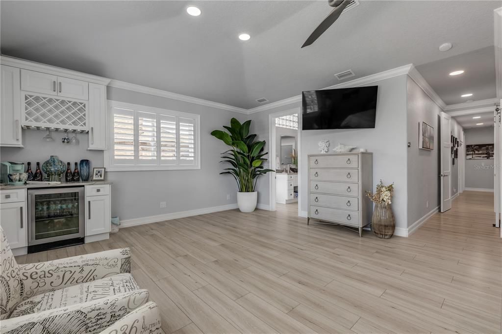 Interior, Recessed Lighting, Wood Texture Flooring