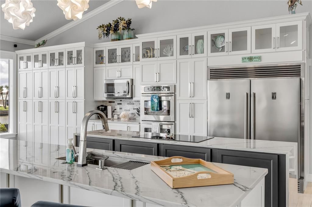 Interior, Kitchen, Stainless Steel Appliances