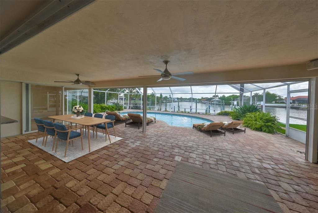 Dining room, Glass Ceilings, Interior, Pool, Sun Room, Water