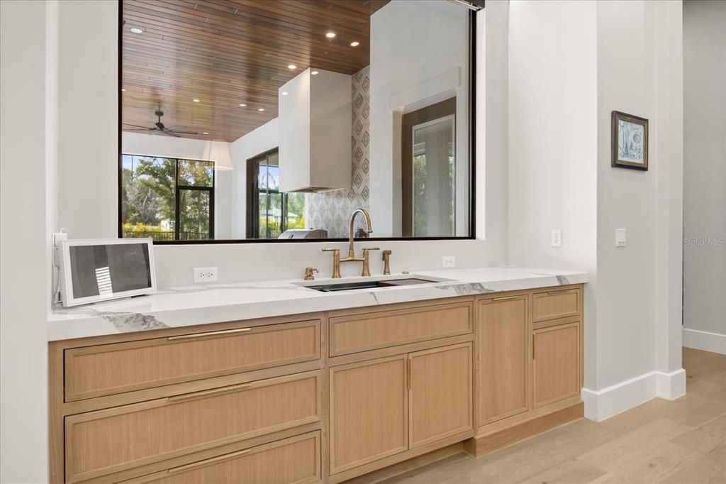 Bathroom, Interior, Kitchen, Recessed Lighting, Wooden Ceilings, Wood Texture Flooring