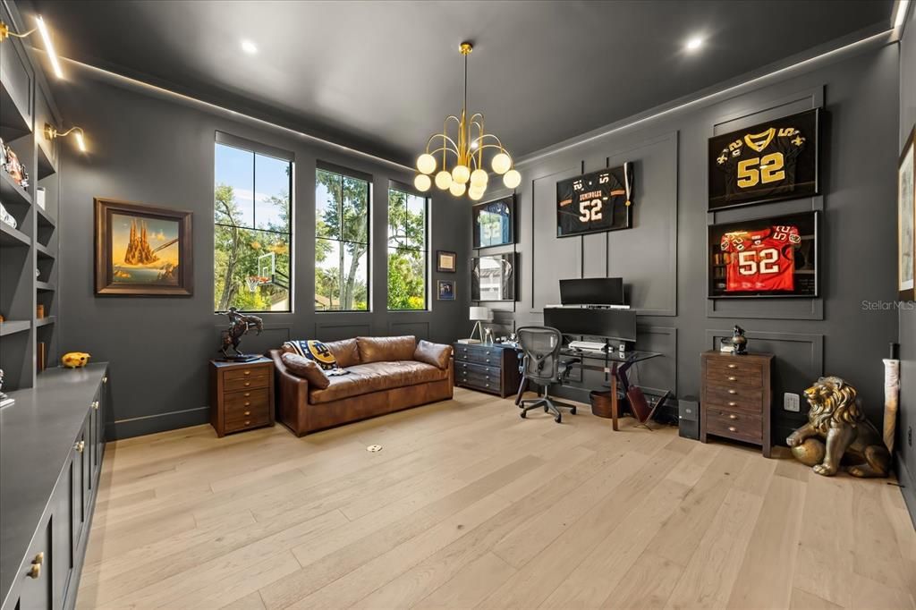 Chandelier, Home Office, Interior, Recessed Lighting, Wood Texture Flooring