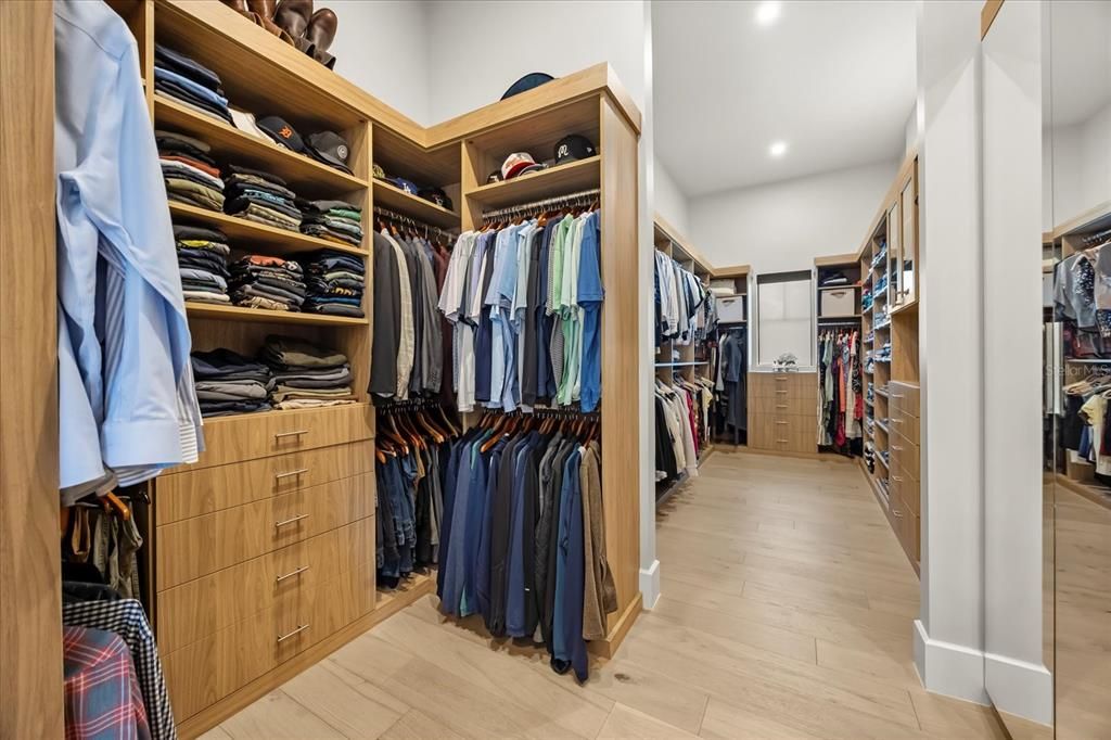 Interior, Recessed Lighting, Walk-in Closets, Wood Texture Flooring