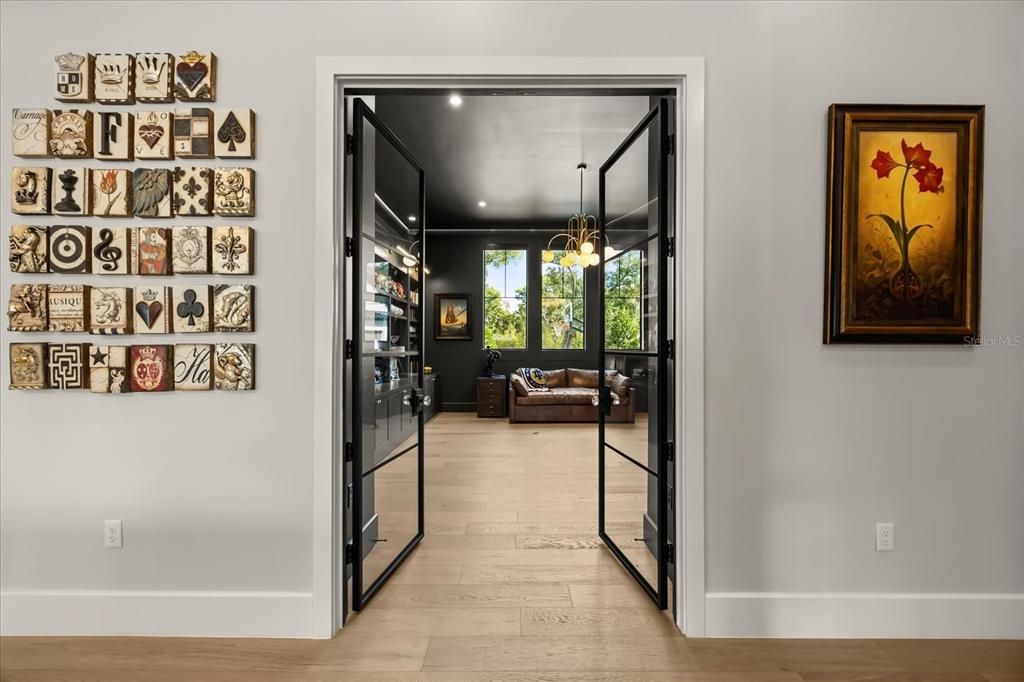 Interior, Pendant Lights, Recessed Lighting, Wood Texture Flooring