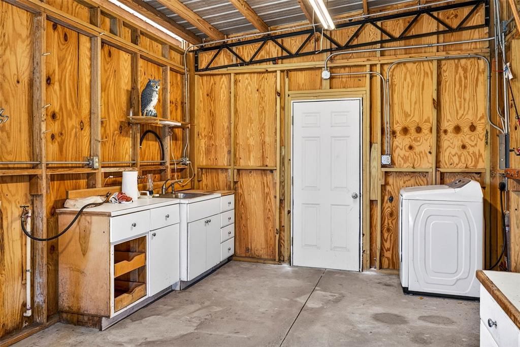 Interior, Washer, Wooden Walls
