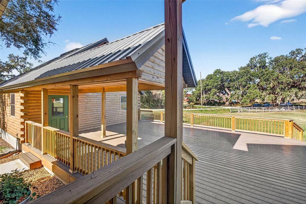 Backyard, Exterior, Hot Tub