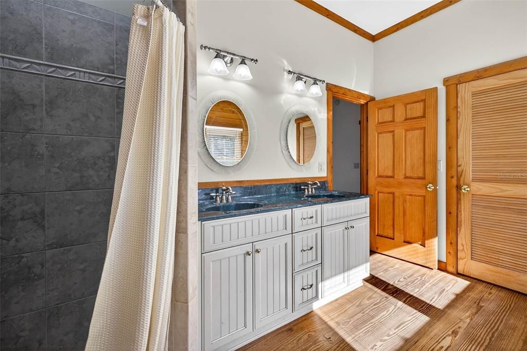 Bathroom, Dual Sink Vanities, Interior, Wood Texture Flooring