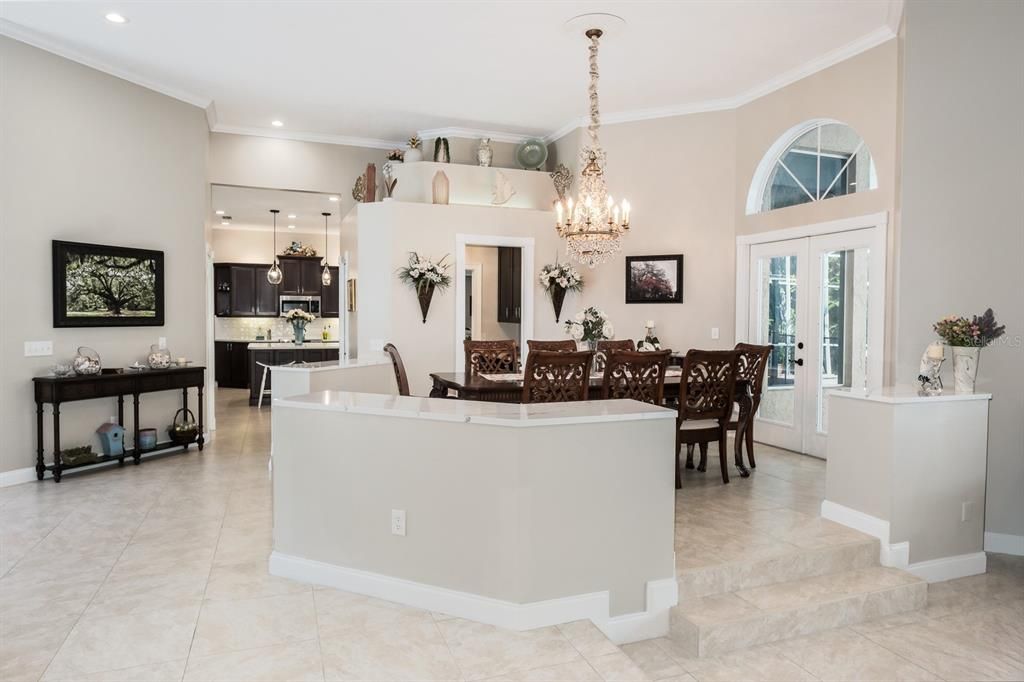 Chandelier, Dining room, Interior, Kitchen, Recessed Lighting