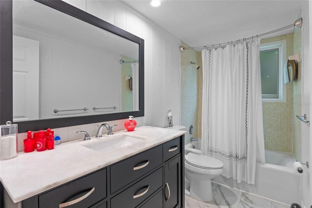 Bathroom, Interior, Marble, Recessed Lighting