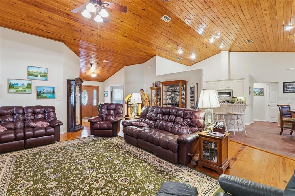 Interior, Kitchen, Living room, Pendant Lights, Recessed Lighting, Wooden Ceilings, Wood Texture Flooring