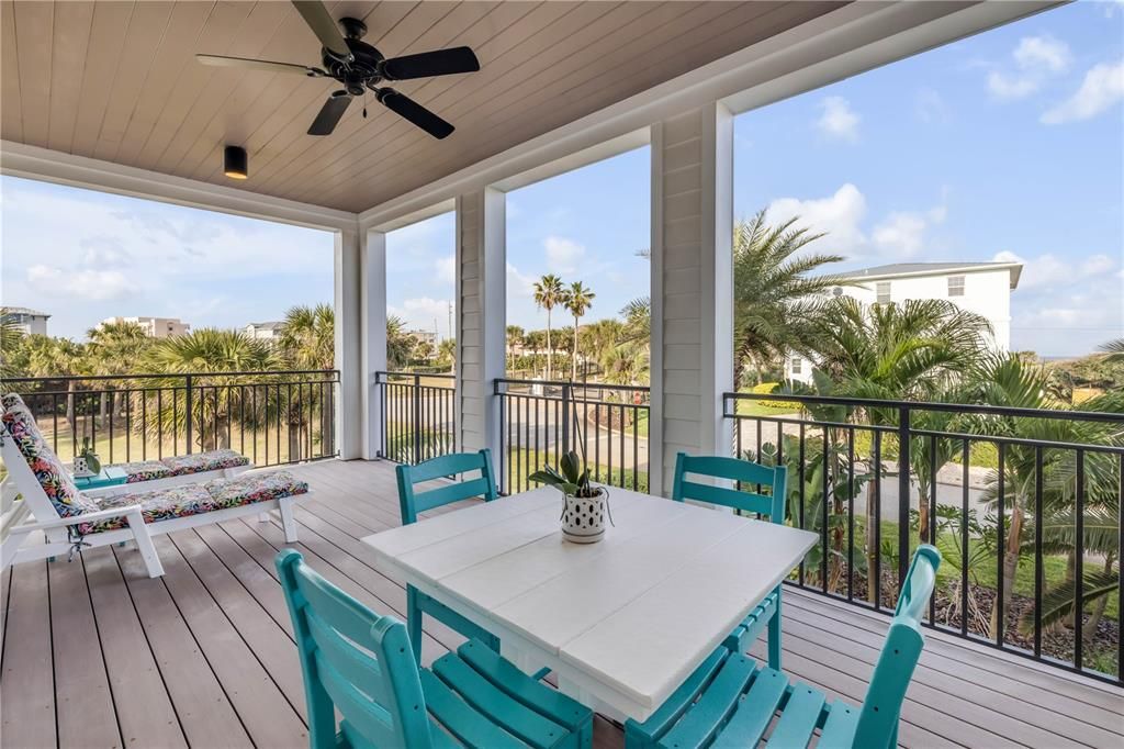 Dining room, Interior, Sun Room, Wood Texture Flooring