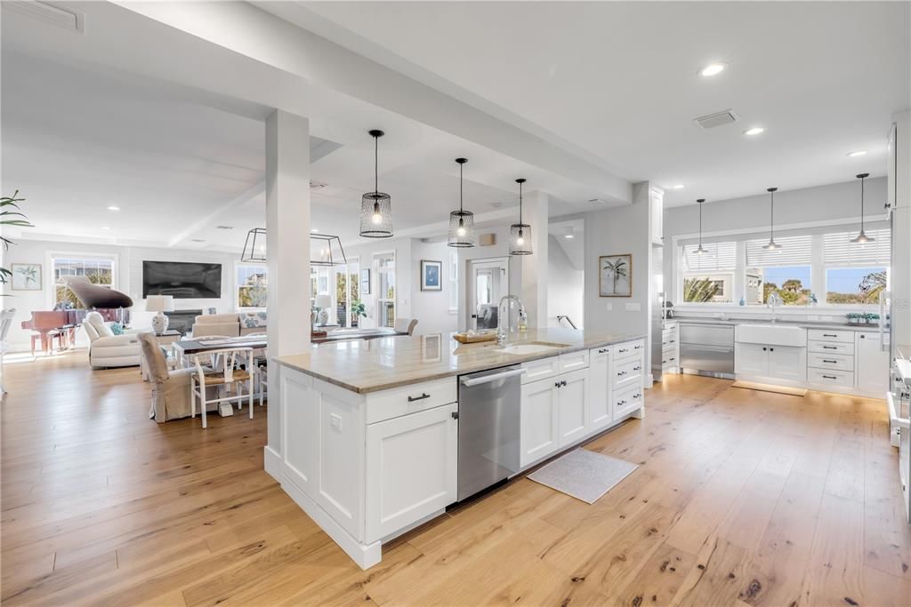 Dining room, Interior, Kitchen, Living room, Pendant Lights, Recessed Lighting, Stainless Steel Appliances, Wood Texture Flooring