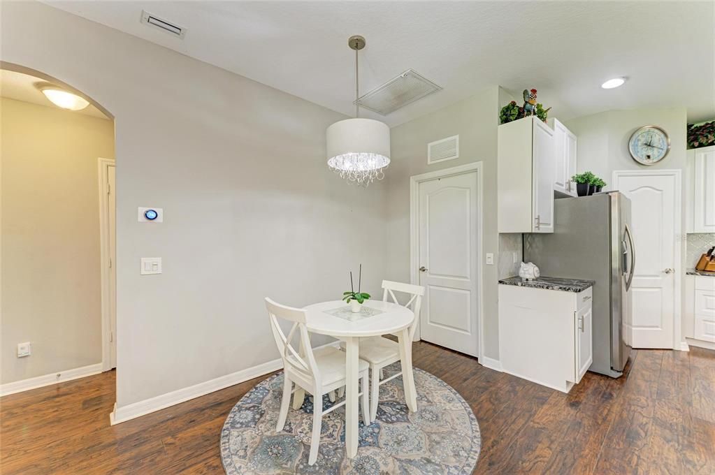 Chandelier, Dining room, Interior, Kitchen, Pendant Lights, Recessed Lighting, Wood Texture Flooring