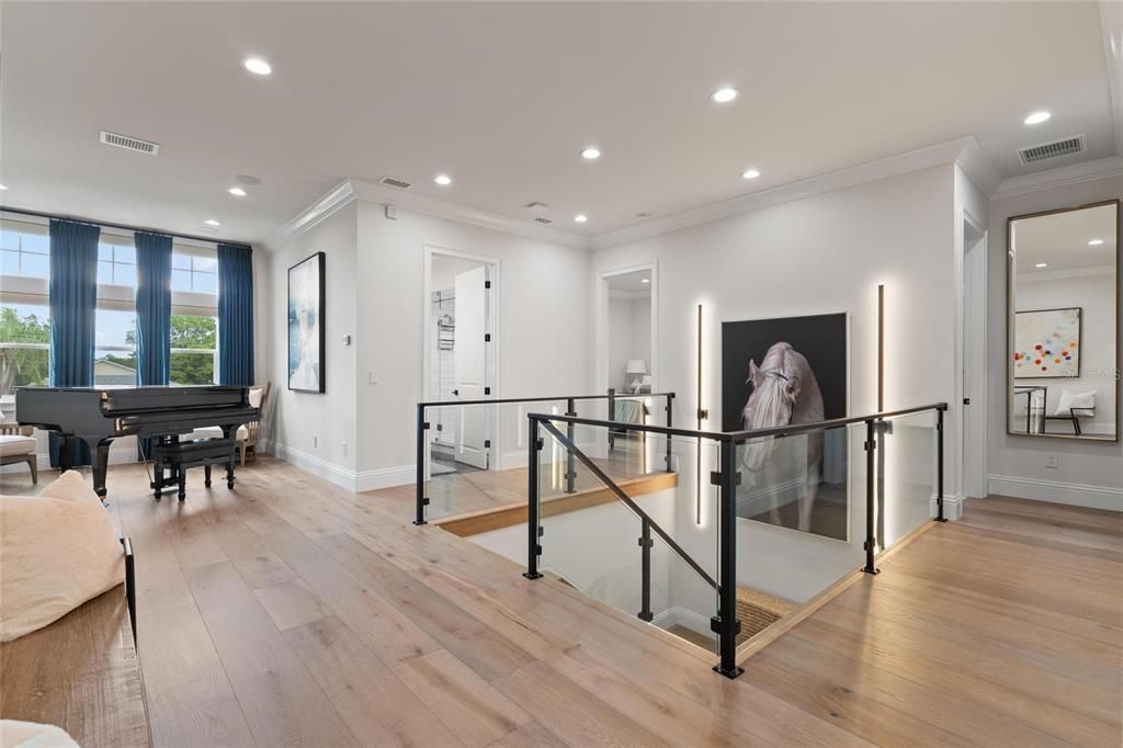 Interior, Piano, Recessed Lighting, Wood Texture Flooring
